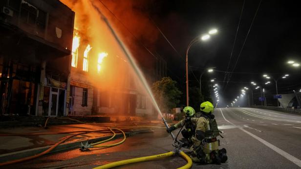 Russian drone and misille strike in Kyiv